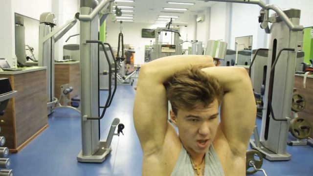 Разгибание руки из за головы смотреть онлайн