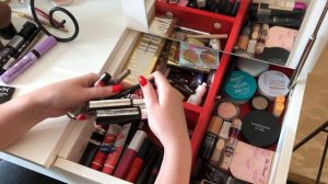 БОЛЬШОЕ РАСХЛАМЛЕНИЕ КОСМЕТИКИ / ВЫБРАСЫВАЮ КОМЕТИКУ / НАВОЖУ ПОРЯДОК