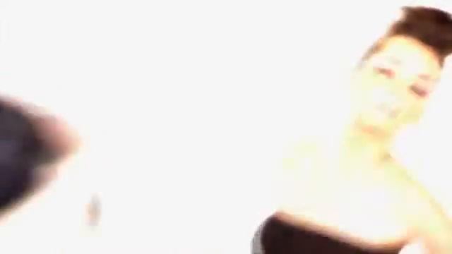 Ресницы чёрно-фиолетовые смотреть онлайн