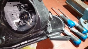 "Замена лампы ксенона на рав 4"