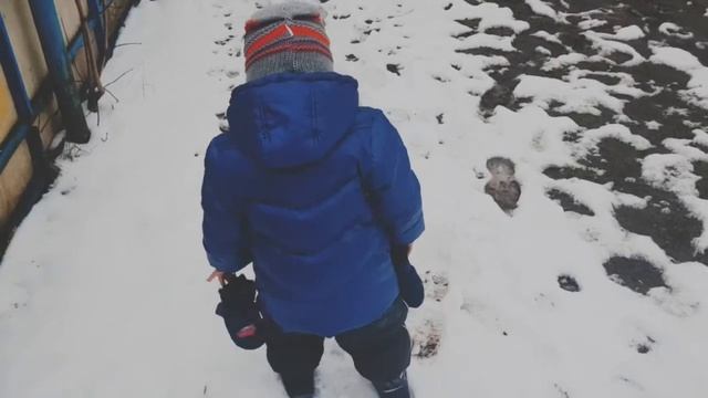 #БУДНИМАМЫ #ЗИМНЯЯ #СКАЗКА #МОСКВА #ШАРИКИ #МУСОРОВОЗ смотреть онлайн