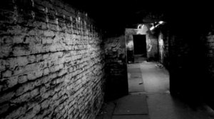 Страшилки со скримерами -  школьный подвал