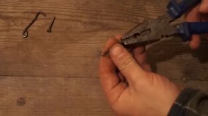 Как сделать дверной крючок из гвоздей. Home&Cars.