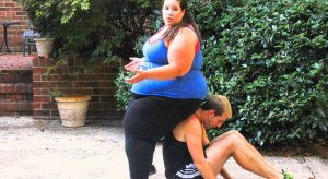 Толстушка на горбушке