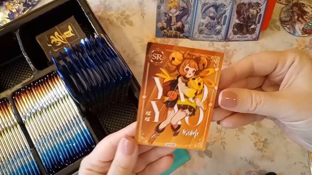 Распаковка карточек по Геншину 3, часть 1 / Genshin cards unboxing смотреть онлайн
