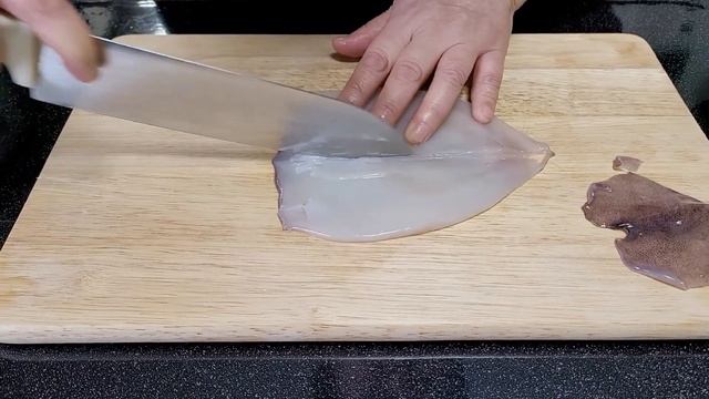 Кальмары жаренные с овощами по-корейски (очино поккым)(오징어볶음). Пальчики оближешь!!! смотреть онлайн