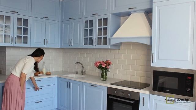 ГОЛУБАЯ КУХНЯ ДО ПОТОЛКА. КРАШЕННЫЙ МДФ. ЛЕГКАЯ КЛАССИКА. СОВРЕМЕННАЯ КЛАССИКА смотреть онлайн