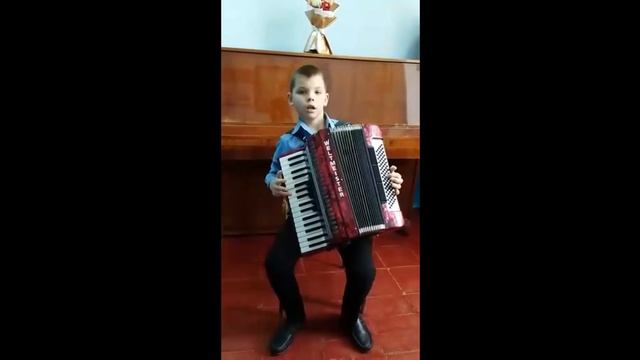 «Едет, едет паровоз» - Артём Тришечкин