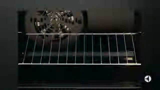 Газовая плита Electrolux EKG 951303 X смотреть онлайн