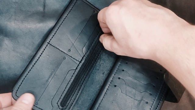 МУЖСКОЙ ПОРТМОНЕ ИЗ КОЖИ РУЧНОЙ РАБОТЫ