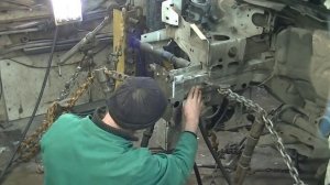 Рено Кенго - передний удар . Ч - 1 . Кузовной ремонт . Рихтовка .