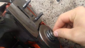 Хускварна 365 люфт коленвала за 2 года. Штиль так может?