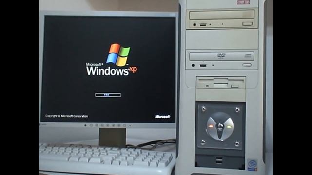 Windows XP Pro Startup in the Year 2021 with Computer PLATO PC - Small Review смотреть онлайн