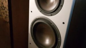 Dali ikon 8 и усилитель Atoll in 200 signature