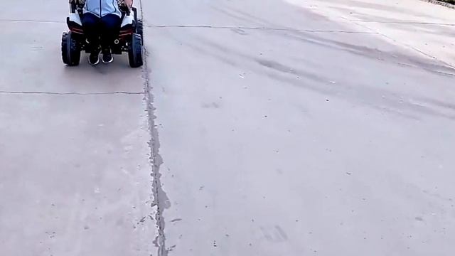 Xe ô tô điện địa hình cao cấp XGZ-1088 смотреть онлайн