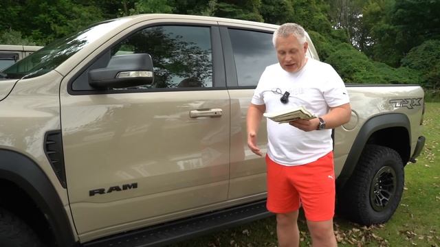 Один из тысячи: первый взгляд на RAM TRX Sandblast Edition 2022 года! смотреть онлайн