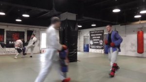 Тренировка по АРБ, комбинация подбив и вертушка.