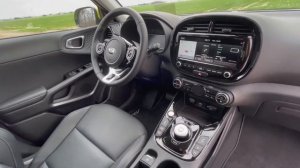 2021 Kia e-Soul 64 kWh XL | Quick Look