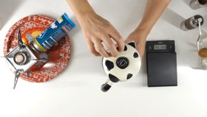 Может ли сварить капучино гейзерная кофеварка Bialetti Mukka Express?