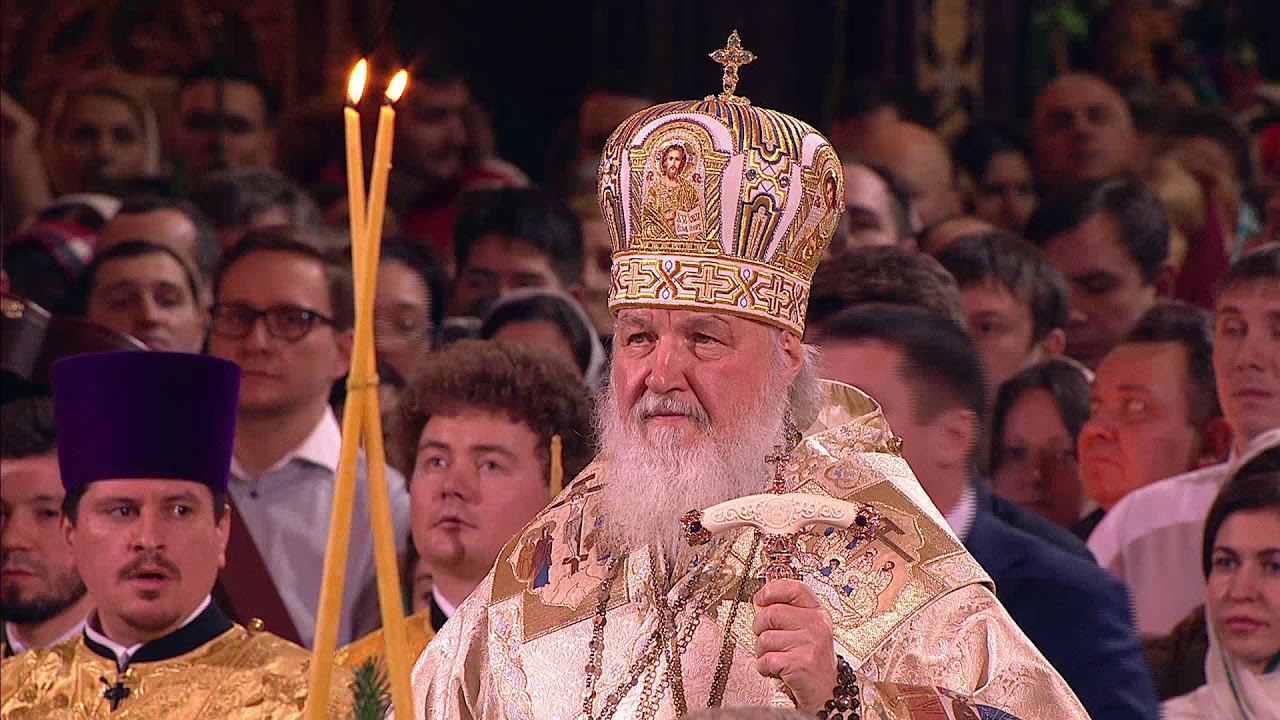 Трансляция патриаршего богослужения. Рождественское Патриаршее богослужение в масках. Рождественское служение в церкви слово жизни. Участники арт - группы Ларго пели за Божественной литургией в храме.