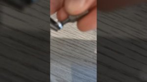 Как открутить сорванный болт/шуруп под шестигранник у самоката?