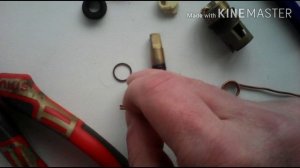 Закапал Дома Кран . Как можно починить Кран буксу , Своими руками , не вызывая Сантехника !