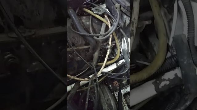 Запуск мотора на инжекторной проводке но впрыск карбюраторный.