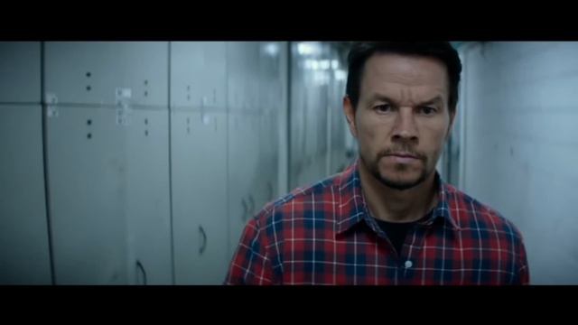 22 мили (2018) . Боевик . США . Трейлер смотреть онлайн