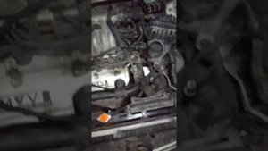 включается вентилятор и глохнет