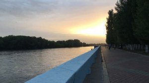 Набережная реки Иртыш. Усть - Каменогорск. Казахстан.