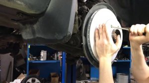 bmw x1 e84 замена задних тормозных дисков и колодок