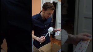 Худший Тайный Санта в мире [и подарок - г@вно, если честно]