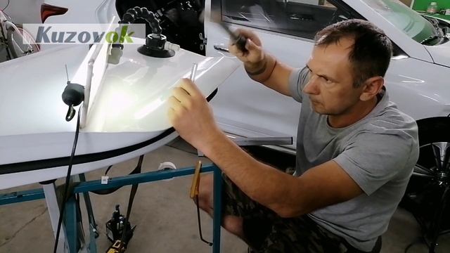 Kuzov-ok.com - Удаление вмятины без покраски на двери Hyundai Solaris смотреть онлайн