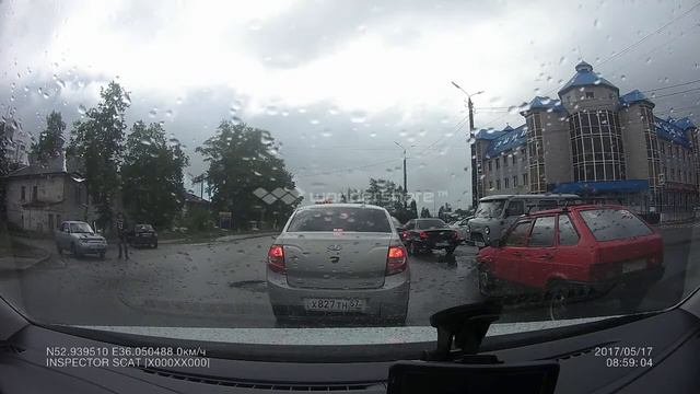 Когда хочешь проскочить  без очереди