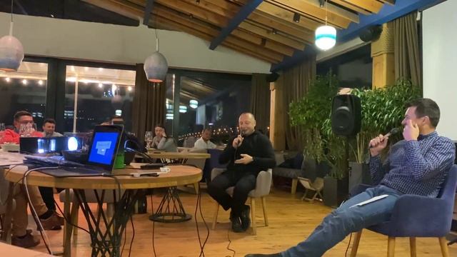 Удар молнии в яхту смотреть онлайн