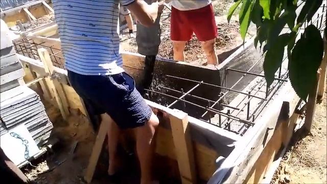 заливаем фундамент бетононасосом