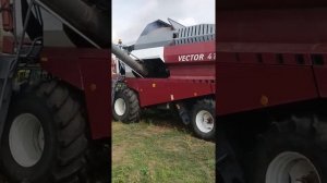 Комбайн Вектор 410 экспресс-обзор от Виталия Белоглазова