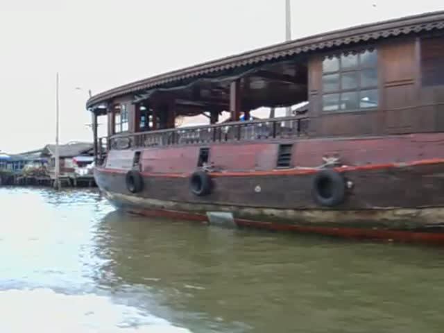 Бангкок, река Чао Прайя (Река Королей) смотреть онлайн