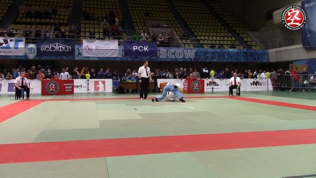 240 ед. 1/8 финала. Темиров (ПФО) vs Рамазанов (ЮФО) смотреть онлайн