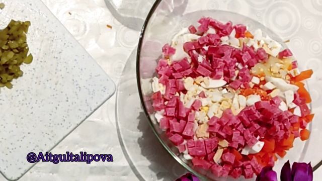 Салат оливье. Самый вкусный салат. смотреть онлайн