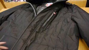 Мужская зимняя куртка с капюшоном