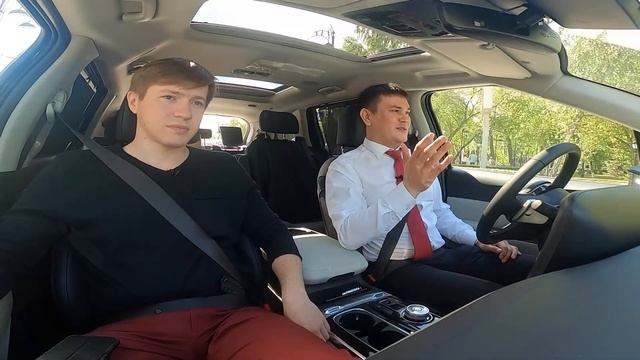 Kia Carnival смотреть онлайн