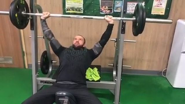 Д1 жим штанги лёжа на наклонной смотреть онлайн