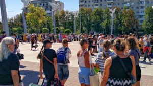 МАРИУПОЛЬ Уезжают в другой город Провожают 🚍Восстановление Жизнь Сегодня