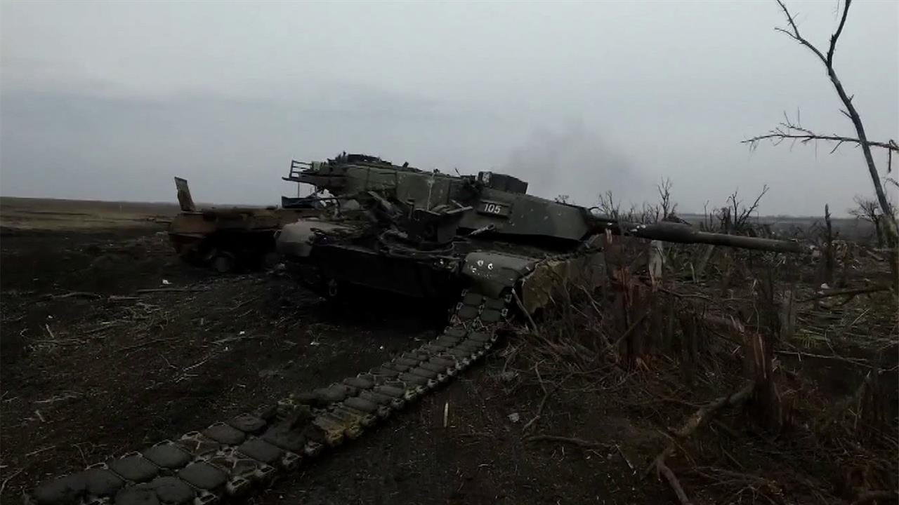 Уникальные кадры: российским бойцам удалось забраться в "Абрамс"