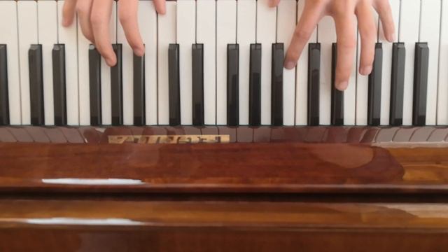 Toby Fox - Once upon a time (on piano) смотреть онлайн