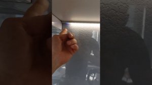 Монтаж освещения и фартука из полимерного стекла