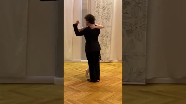 Simple Tango Steps And Giro