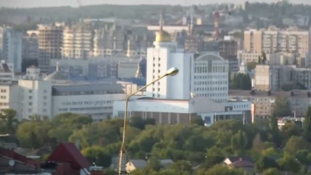 Белгород.  Смотровая площадка на Харьковской горе.  Памятник Владимиру.