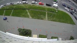 CCTV Письмо не доставлено :-( Соседи, нехорошо мусорить под камерой - видеонаблюдение не дремлет.